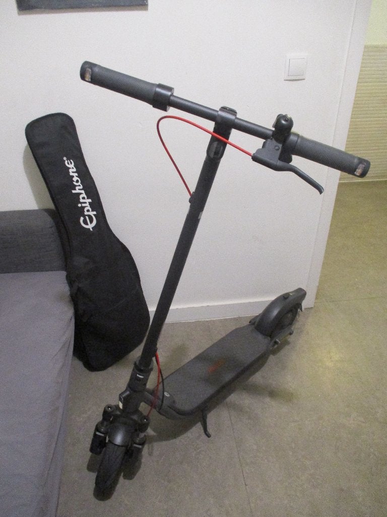 elektronische step, Fietsen en Brommers, Ophalen, Zo goed als nieuw, Elektrische step (E-scooter), Segway ninebot