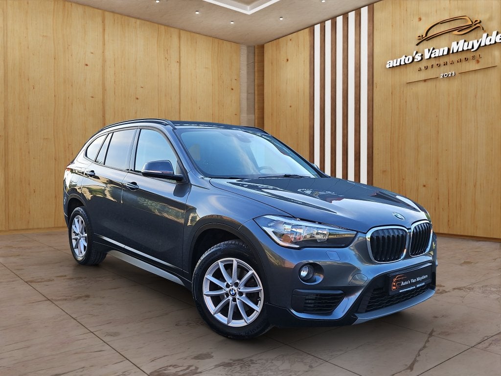 X1 1.5iA sDrive18 1ER PROPRIÉTAIRE GARANTIE DE 12 MOIS, Autos, BMW, X1, Argent ou Gris, Achat, 1800 kg