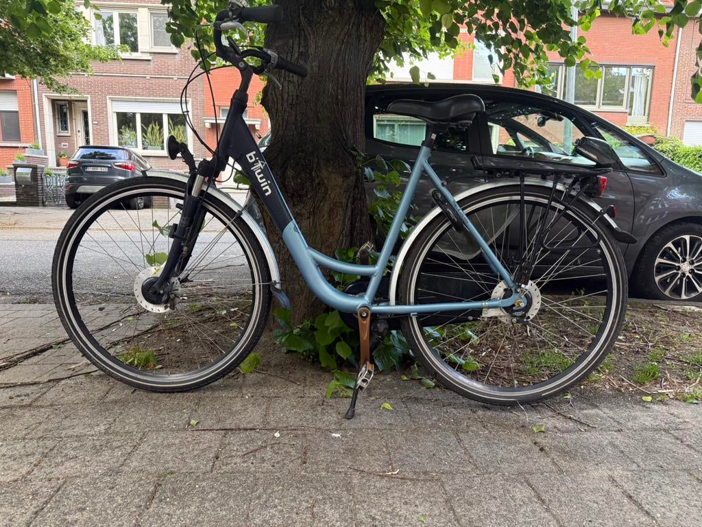 Btwin damesfiets (Blauw), Fietsen en Brommers, Versnellingen, Zo goed als nieuw, Schijfrem, Ophalen