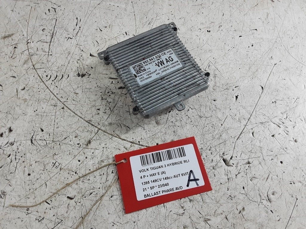 BALLAST DE PHARE XENON DROIT Tiguan (AD1) (992941572CE), Autos : Pièces & Accessoires, Volkswagen, Mevr. I. Hauben, Utilisé, Rue de l'Espoir 34 34
4030  GRIVEGNÉE, BE