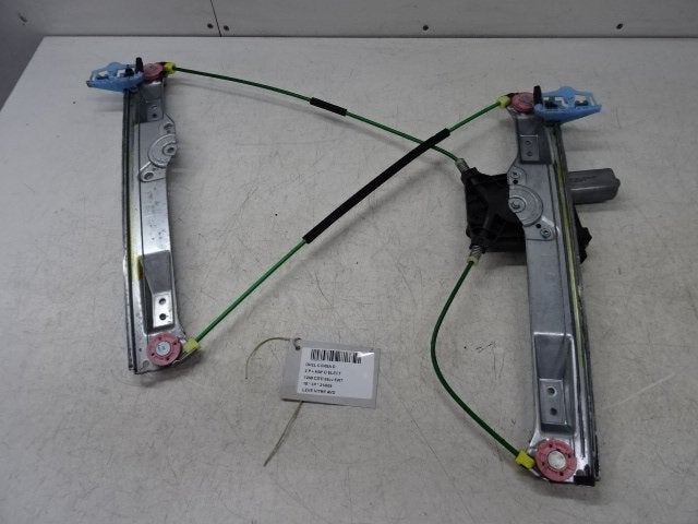 VITRE MECANISME AVANT DROIT Opel Corsa D (013314157), Opel, Opel Automobile GmbH, Utilisé, Kontakt-opel@opel.com