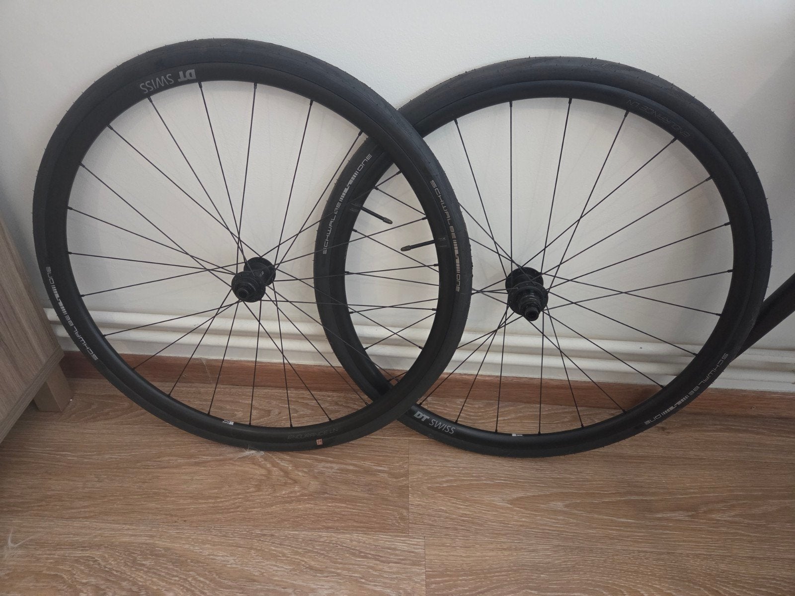 Nieuwe wielset SRAM XDR dt swiss endurance ln, Ophalen