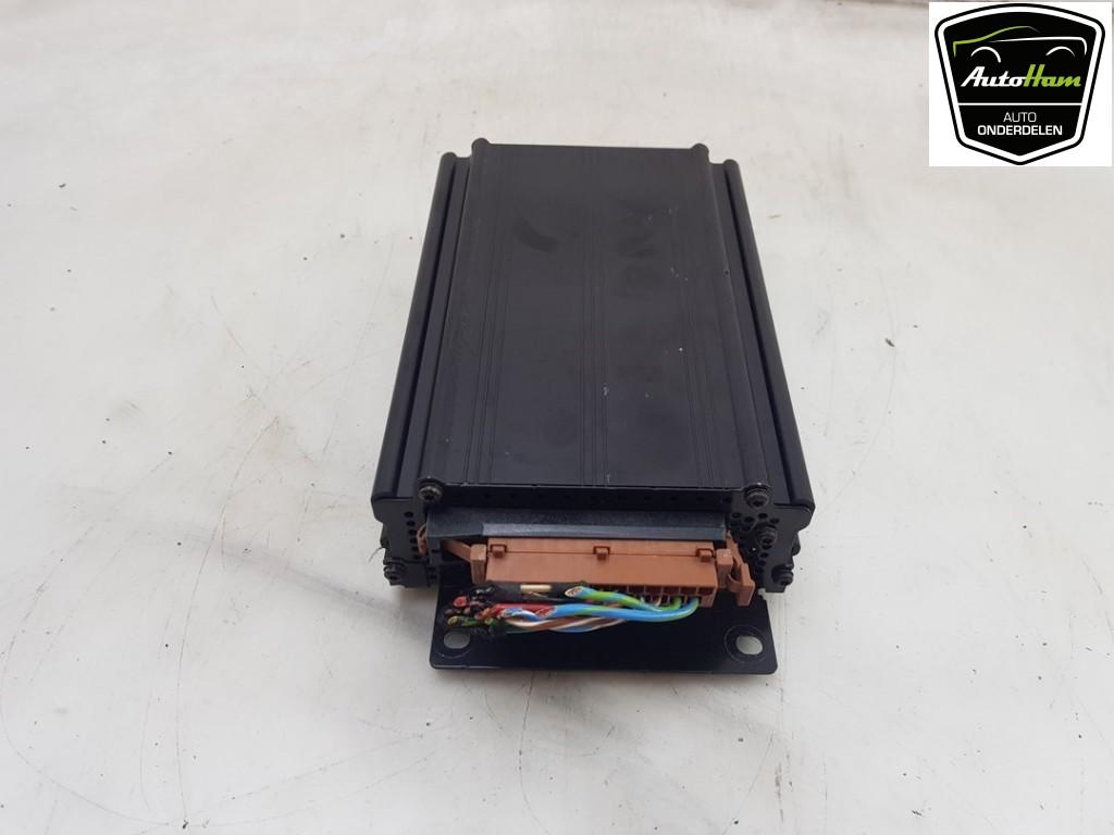 AUDIO VERSTERKER Audi TT Roadster (8N9) (|8N7035223|), Auto-onderdelen, Gebruikt, Audi