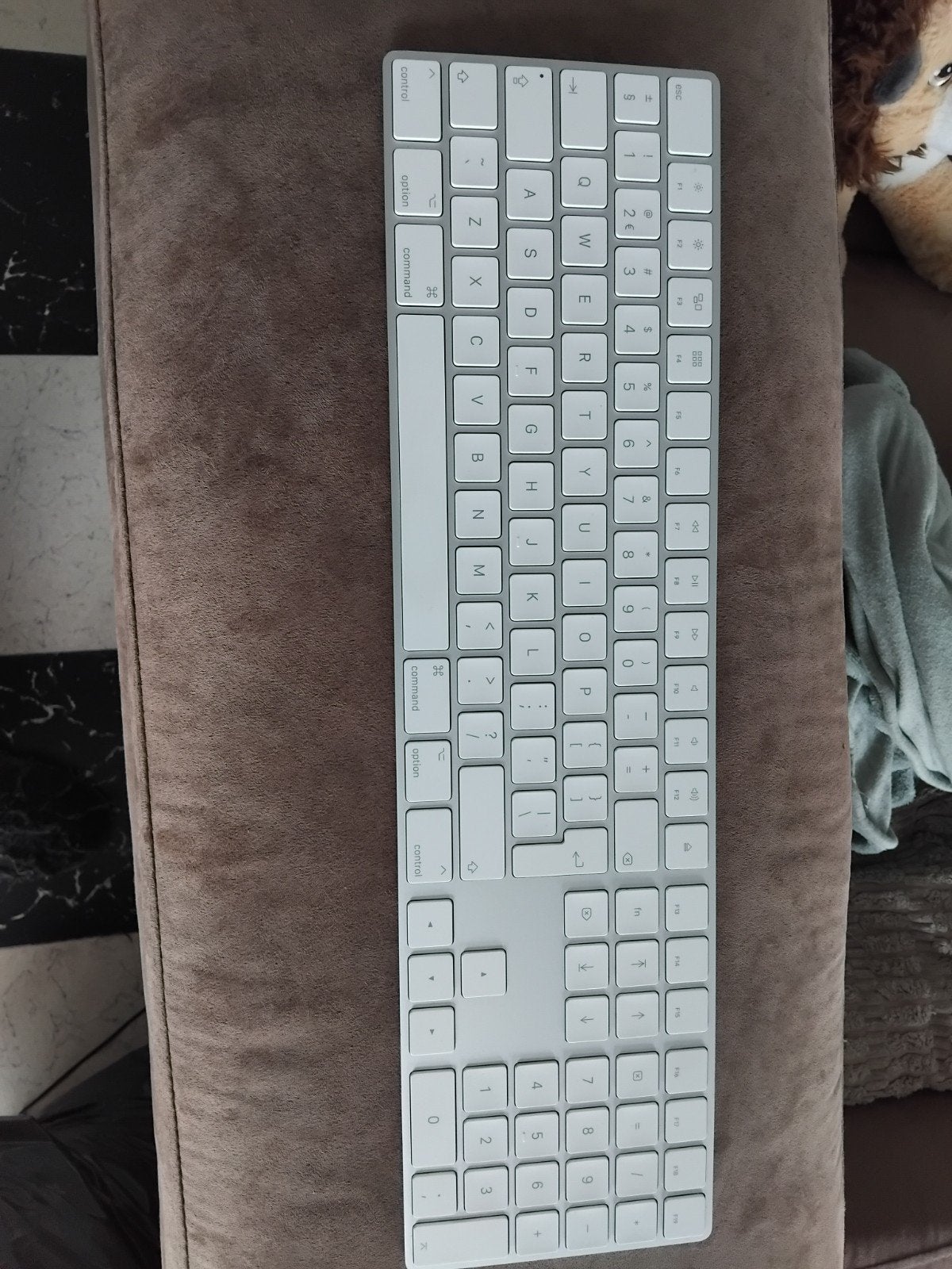 Apple Magic Keyboard met numeriek toetsenblok – A1834 (EMC 3, Computers en Software, Toetsenborden, Ophalen, Numeriek, Oplaadbaar