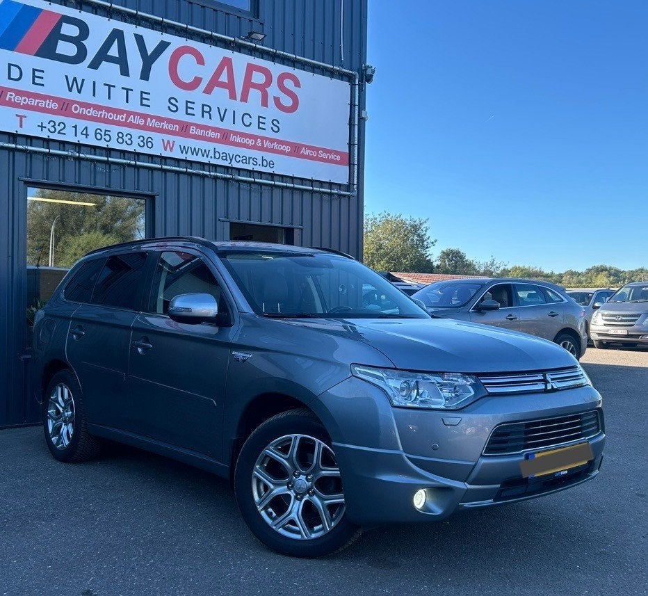 Mitsubishi Outlander 2013 AUTOMAAT 2.0 HYBRID PHEV GARANTIE!, Auto's, Automaat, Outlander, Leder, Bedrijf