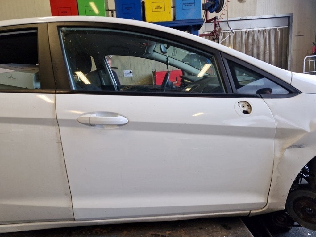 PORTE AVANT DROITE Ford Fiesta 6 (JA8) (01-2008/01-2018), Porte, Avant, Henry-Ford-Straße  1
50735  Köln, DE, Ford-Werke GmbH