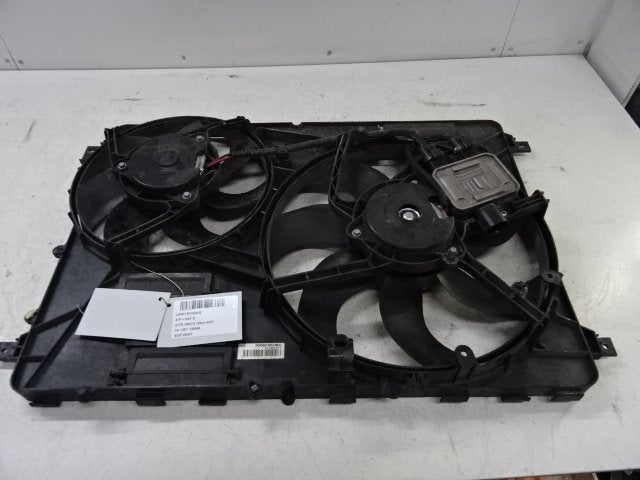 VENTILATEUR CASING Range Rover Evoque (LVJ / LVS), Campus Kronberg 7
61476  Kronberg im Taunus, DE, Land Rover, Utilisé, Jaguar Land Rover Deutschland GmbH