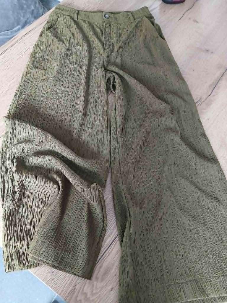 Zacht glanzende toffe broek, Kleding | Dames, Broeken en Pantalons, Maat 38/40 (M), An'ge, Nieuw, Ophalen of Verzenden