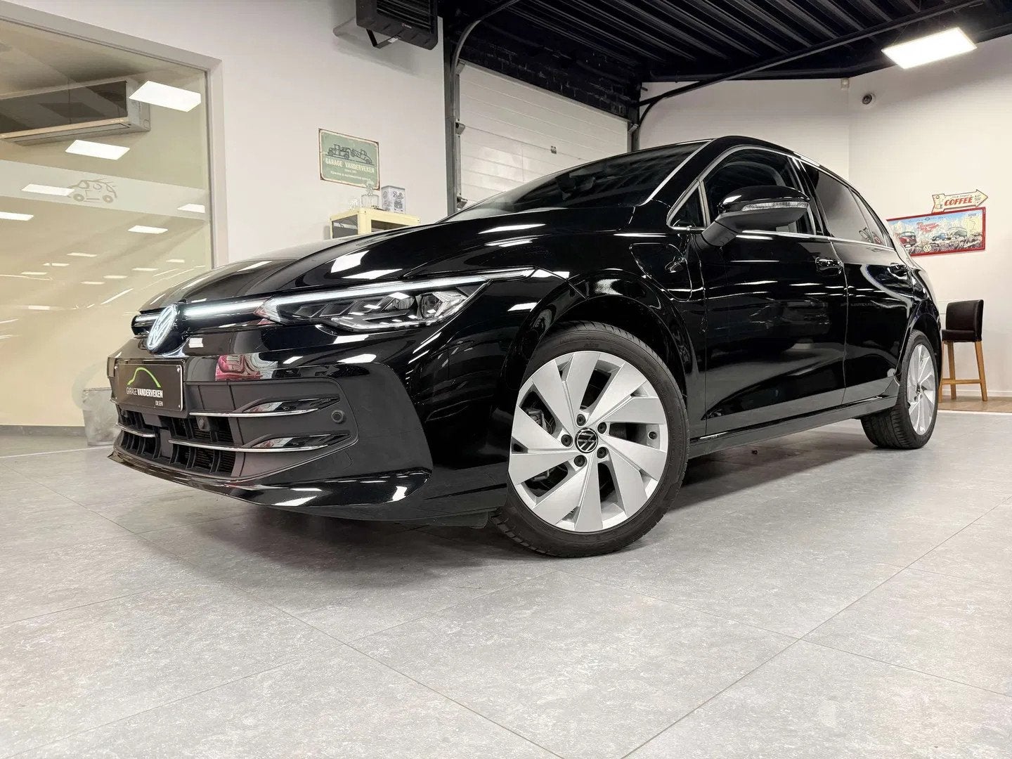 Volkswagen Golf Golf 1.4 eHybrid PLUG-IN ! OPF DSG 17162 km, 1395 cm³, 5 portes, Automatique, https://public.car-pass.be/vhr/f3eabf8b-236a-4566-8447-b978173c02d0