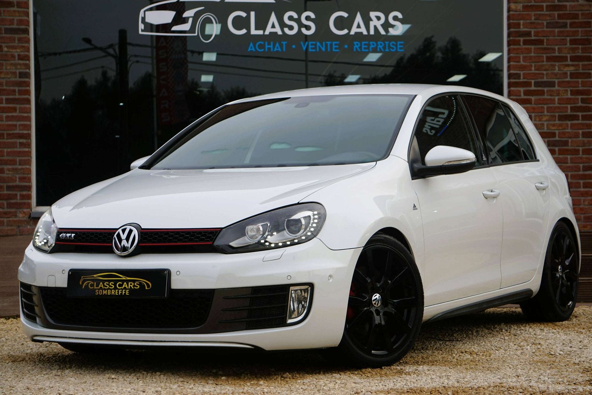 Volkswagen Golf GTI 2.0 TSI ADIDAS DSG BI-XENON PDC DYNAUDIO, Auto's, Gebruikt, 155 kW, 4 cilinders, 1984 cc