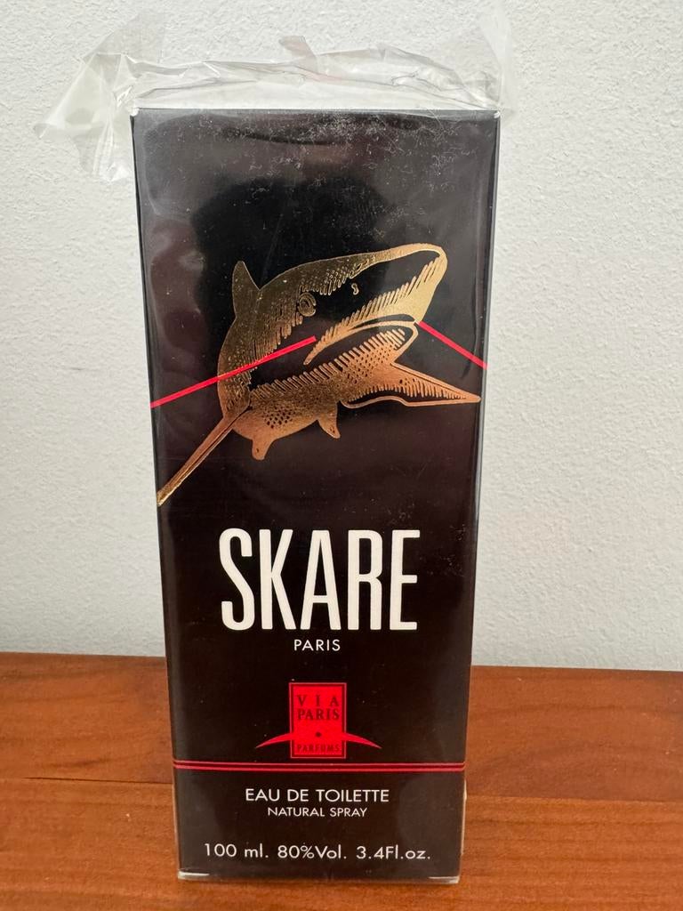 Nieuwe fles parfum 100ml, Ophalen of Verzenden, Zo goed als nieuw