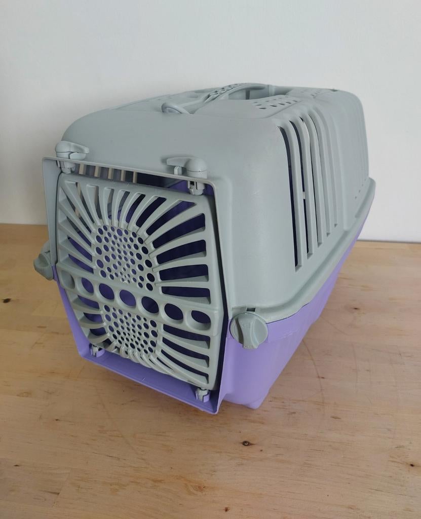 Cage de transport neuf pour chat où pour petit chien
