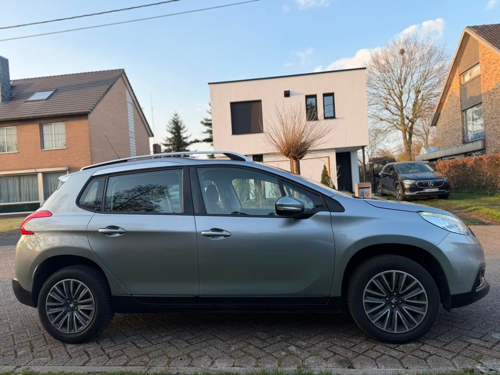 Peugeot 2008, 1.2 Benzine Euro5B Airco Navi *Keuring Vvk, Auto's, Peugeot, Euro 5, Handgeschakeld, 5 deurs, Particulier
