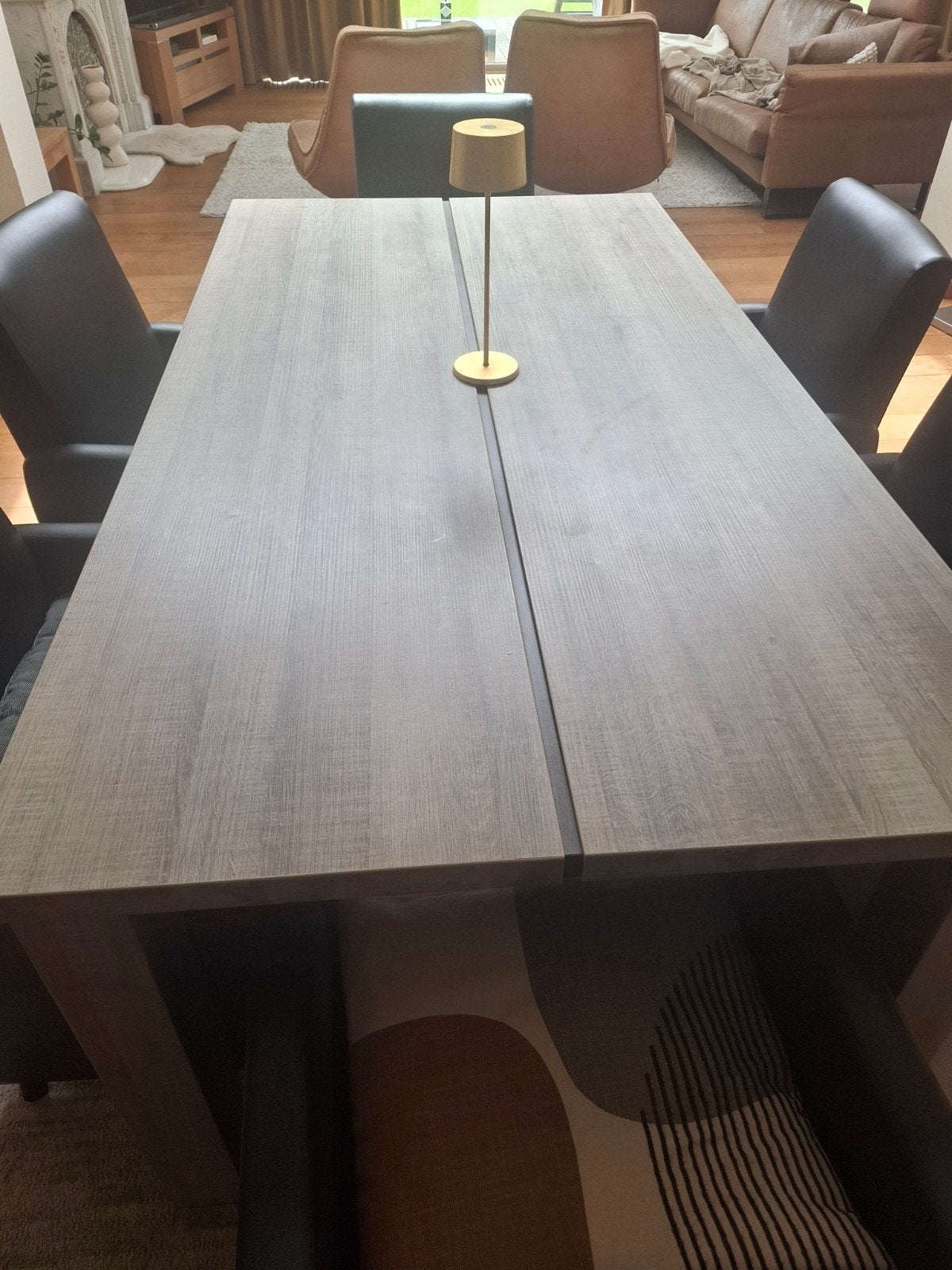 Eetkamer :, Enlèvement