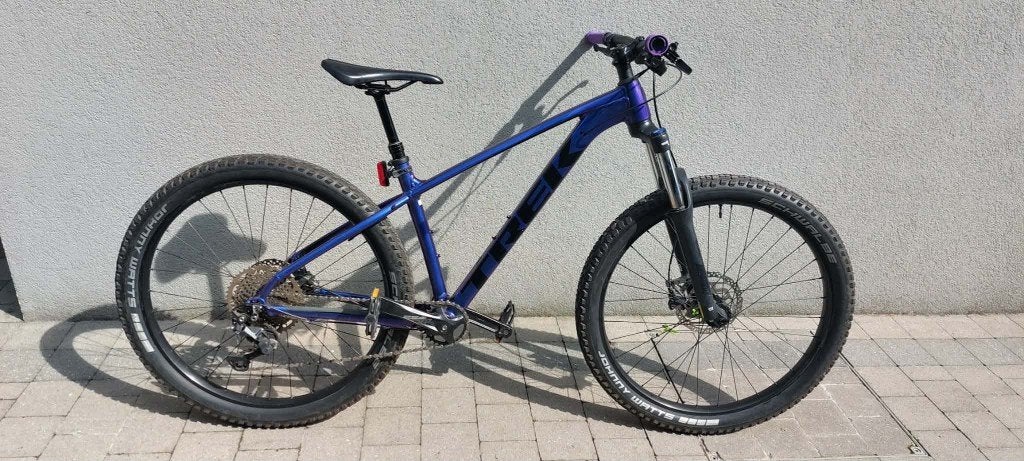 trek roscoe 6 taille m purple 27,5 selle téléscopique, Enlèvement, Utilisé, Trek