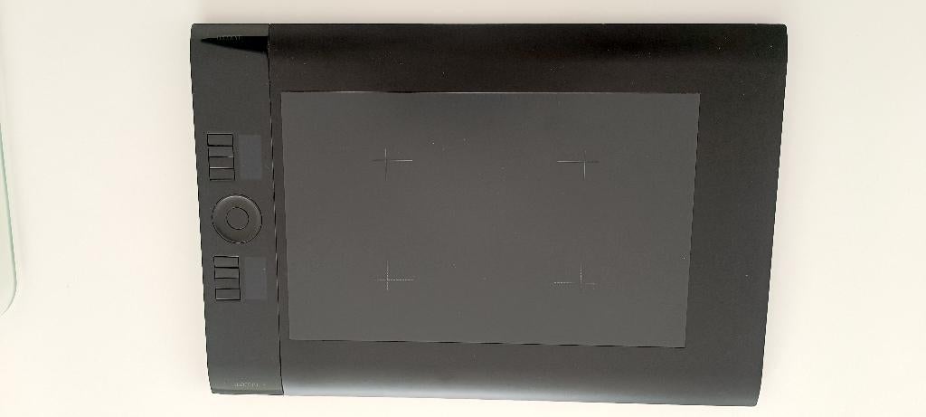 Wacom Intuos4 Large Pen Tablet (nieuwstaat), Computers en Software, Tekentablets, Multi-touch, Ophalen of Verzenden, Zo goed als nieuw