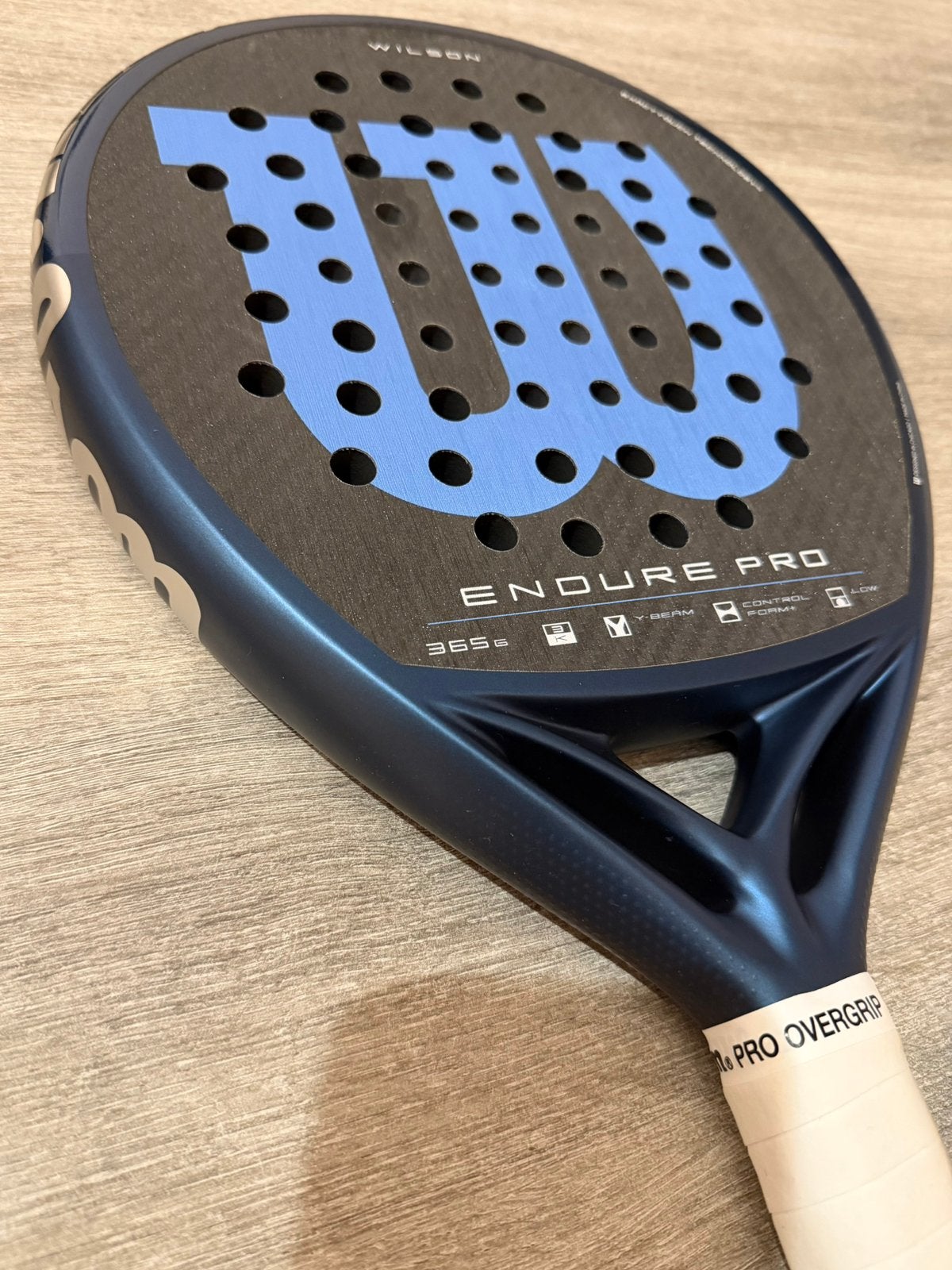 Raquette de padel Wilson Endure Pro V1 2026, Sport en Fitness, Padel, Zo goed als nieuw, Padelracket, Ophalen of Verzenden