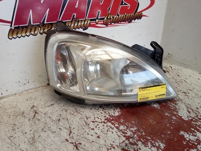 Koplamp rechts van een Opel Combo, Gebruikt, -, -, Opel