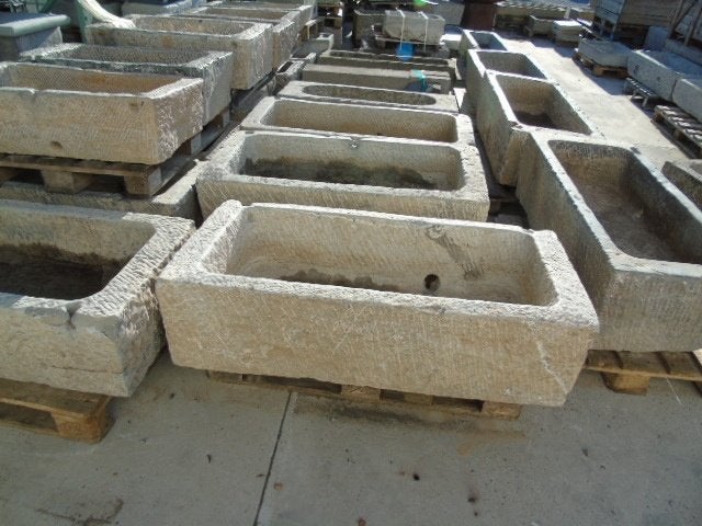 stenen trog, plantenbak, goede keuze!, Tuin en Terras, Ophalen, Steen, Gebruikt, 100 cm of meer