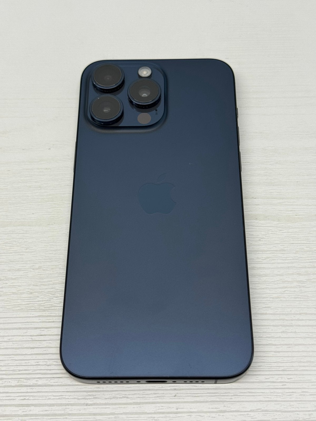 IPHONE 15 PRO MAX 256 GO, Télécoms, Téléphonie mobile | Housses, Coques & Façades | Apple iPhone, Comme neuf, iPhone 15, Enlèvement