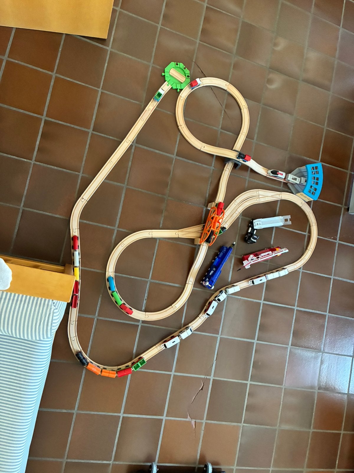 Houten treinspoor, Ophalen, Zo goed als nieuw