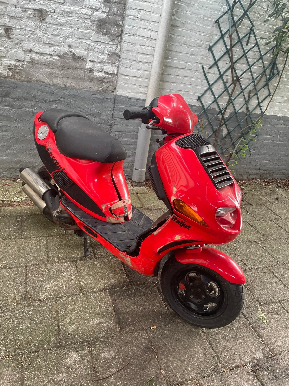 Italjet twin 125cc twin cilinder 9000km!!, Enlèvement, Comme neuf