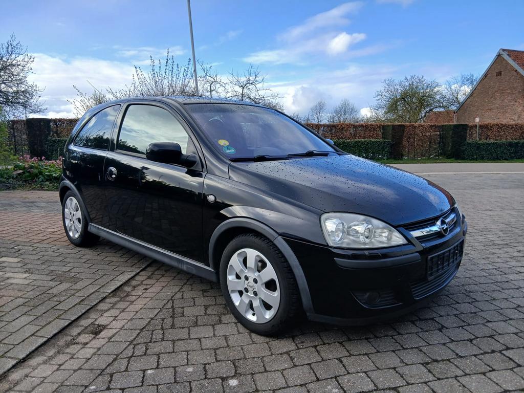 Opel Corsa 1.2 Twinport met 73.000 km !, Autos, Particulier, Corsa, Essence, Verrouillage central