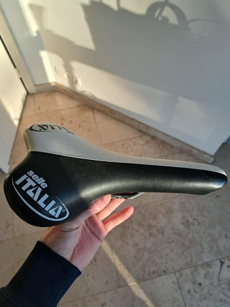 selle de vélo, Fietsen en Brommers, Fietsonderdelen, Ophalen, Zo goed als nieuw, Zadel, Selle Italia