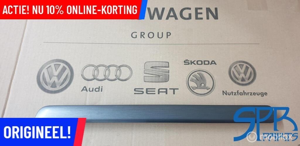 GOLF 7 SIERLIJST SIERSTRIP TRIM DASHBOARD D. grijs gestreept, Auto-onderdelen, Interieur en Bekleding, Gebruikt, Volkswagen, Ophalen of Verzenden