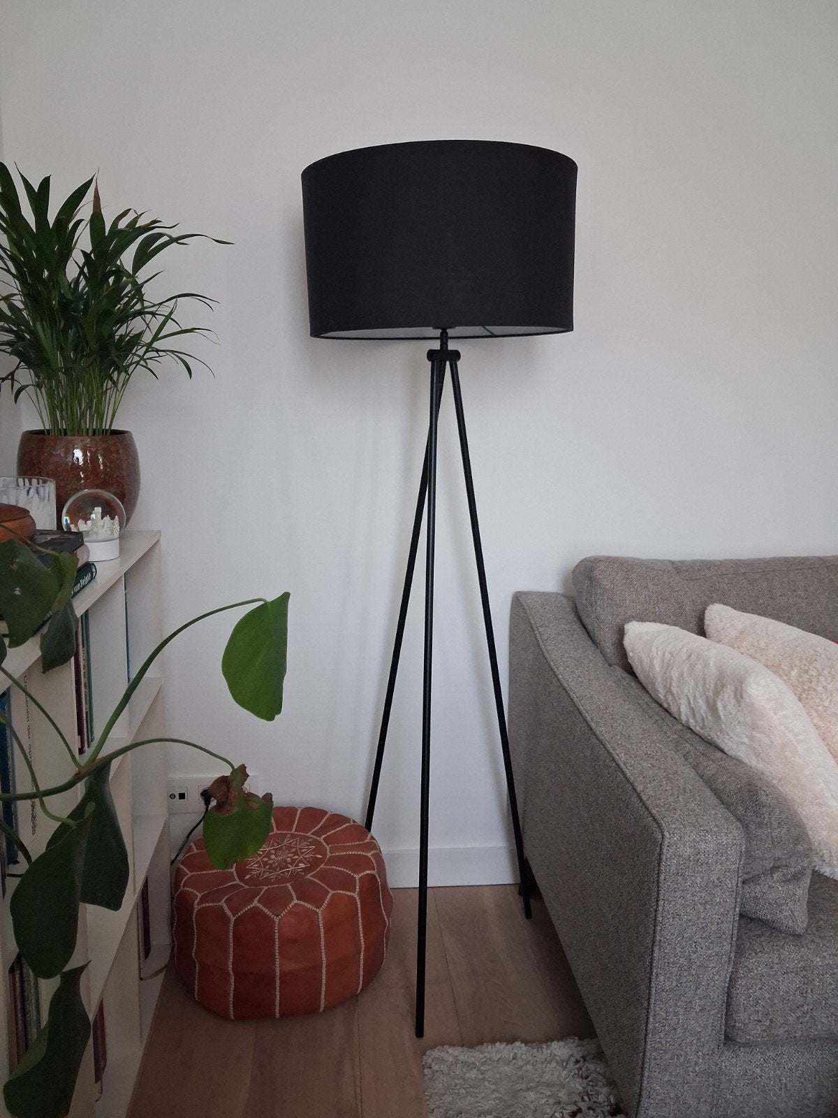 Zuiver Lesley Vloerlamp Zwart, Maison & Meubles, Lampes | Lampadaires, Enlèvement, Comme neuf
