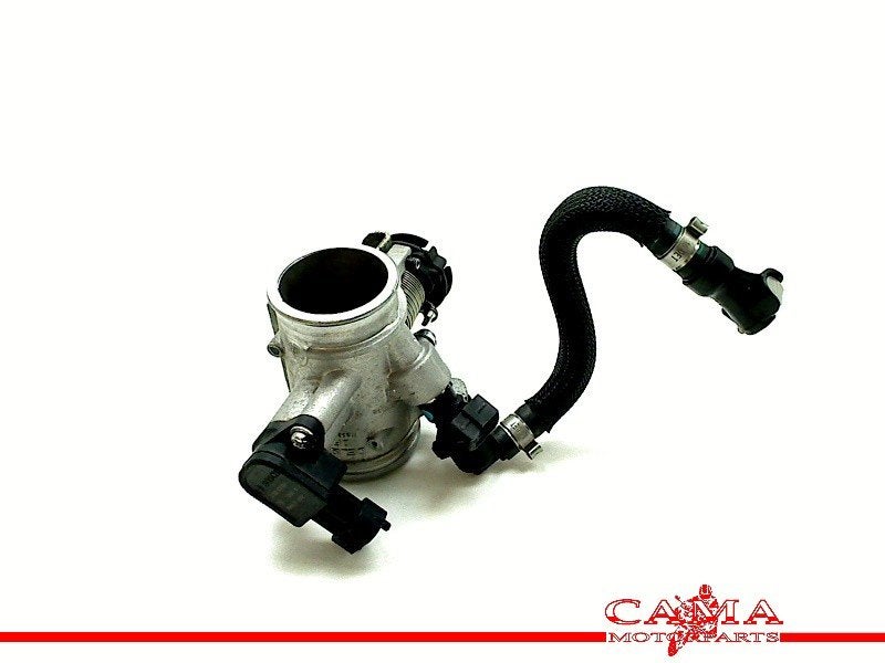 BOITIER PAPILLON G 310 R 2017-2019 (G310R K03) (8558299-03), Dhr. S. di Majo, Utilisé, Info@cama-motorparts.nl, P.J. Troelstraweg 8 8
3144 CX  MAASSLUIS, NL