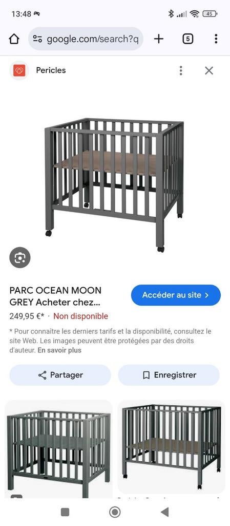 Parc Périclès et coussin de fond en plastic, Enlèvement