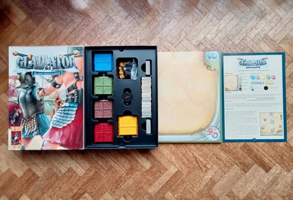 Bordspel 999 games : Gladiator, Vijf spelers of meer, Ophalen of Verzenden, Gebruikt, 999 games
