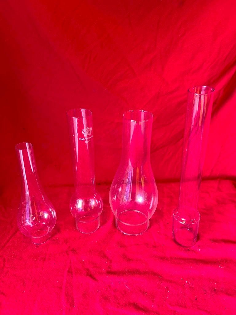 Verres à pétrole., Enlèvement ou Envoi