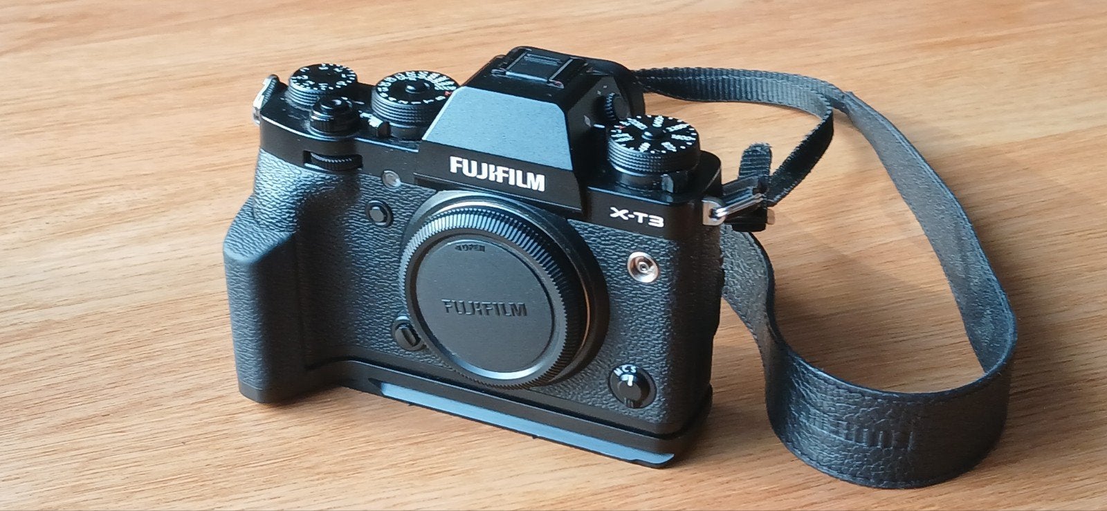 fujifilm x-t3 met L-bracket, Audio, Tv en Foto, Ophalen, Zo goed als nieuw, Fuji