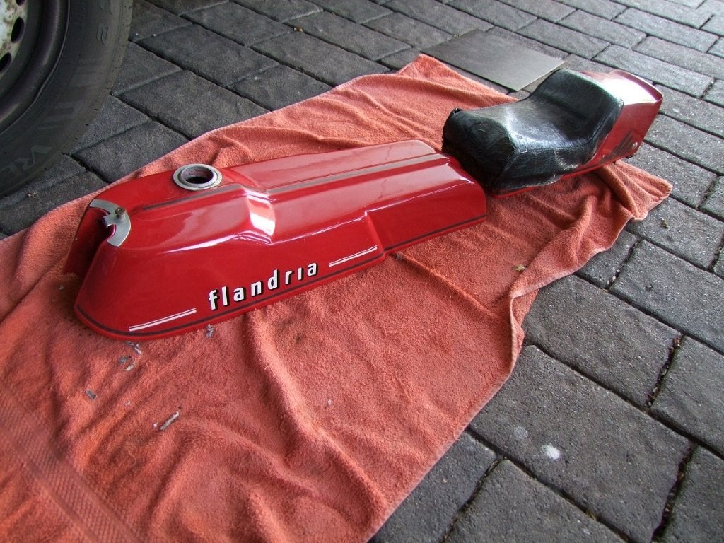 Partij onderdelen van Flandria bromfiets., Fietsen en Brommers, Ophalen of Verzenden, Gebruikt, Cilinder, Overige merken