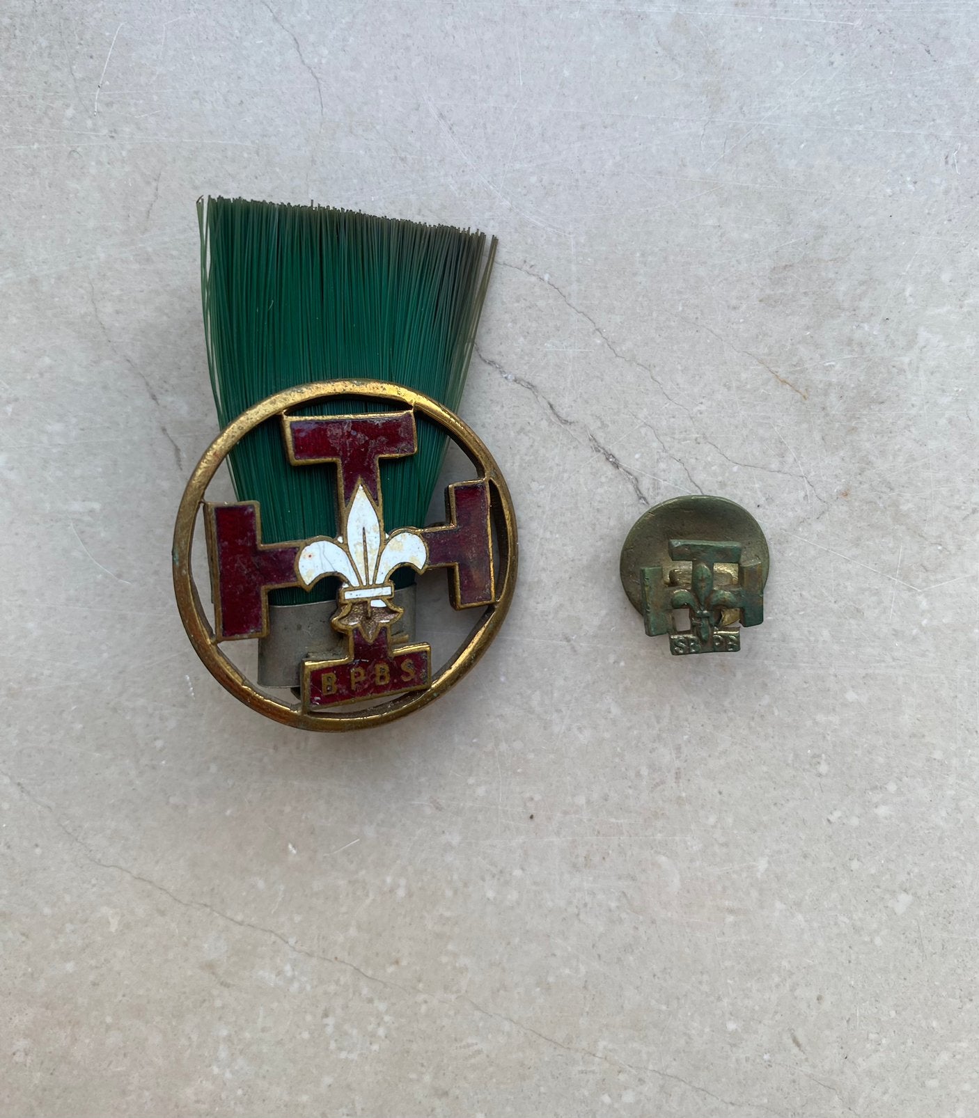 Lot insignes scouts BPBS 20-30 - Scoutisme Catholique Belge, Collections, Enlèvement ou Envoi, Utilisé, Insigne ou Pin's