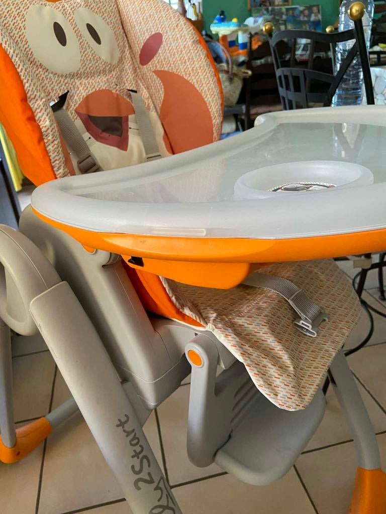 chicco polly2 start kinderstoel/eettafel, Ophalen, Zo goed als nieuw
