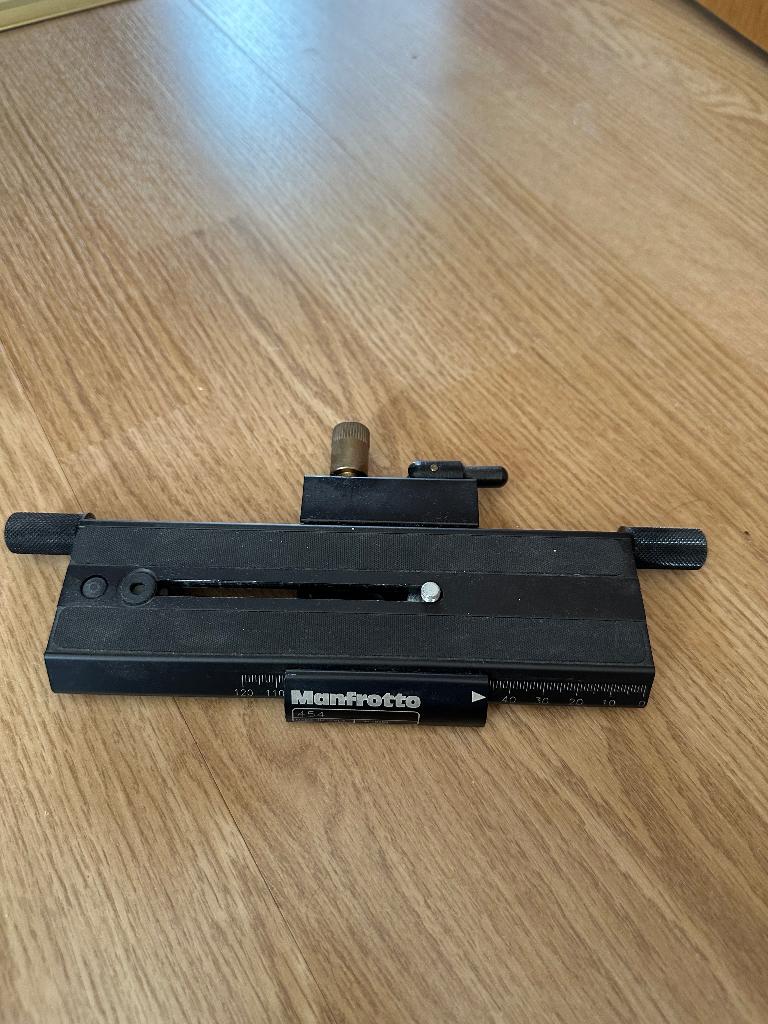 Manfrotto 454 Macro rail, TV, Hi-fi & Vidéo, Photo | Trépieds & Rotules, Enlèvement ou Envoi, Utilisé, Moins de 150 cm, Autres types