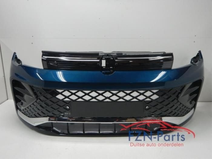 VW Tiguan 571 Voorbumper R-Line met Grille 6PDC LP5J, Ophalen of Verzenden, Gebruikt, Voor, Bumper