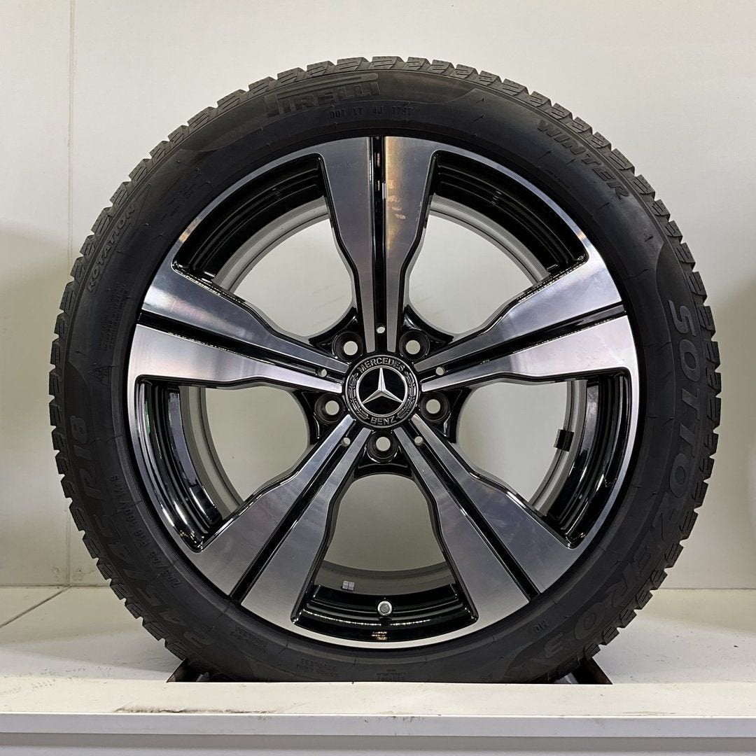 MERCEDES C KLASSE W206 W205 SET VELGEN + WINTERBANDEN 18 INC, 18 inch, -, -, Banden en Velgen