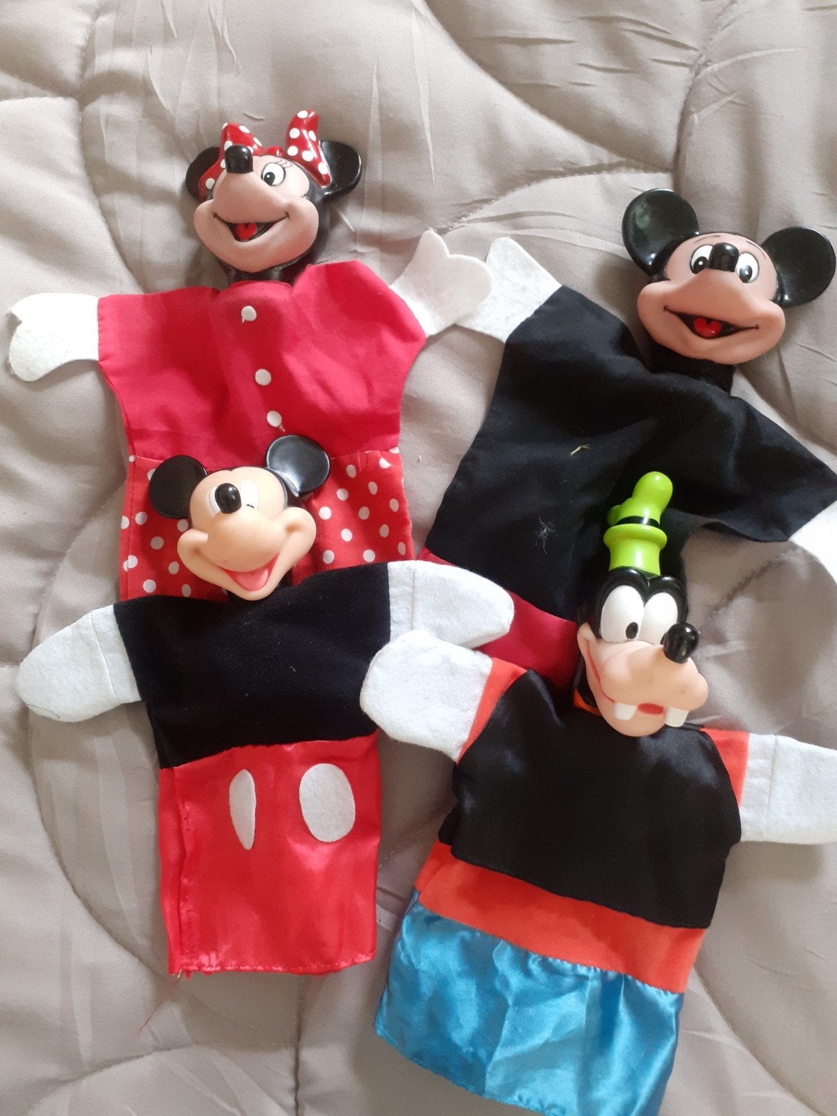 Mickey Mousse handpoppen, Enlèvement ou Envoi