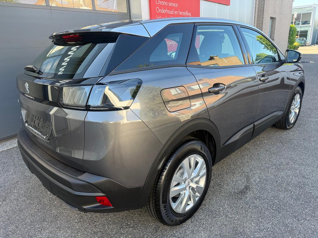 Peugeot 3008 12pureTech 130 pk AUTOMAAT ACTIVE PACK 1750 Klm, Auto's, Peugeot, Stof, 1199 cc, https://public.car-pass.be/vhr/223d4afc-f01d-4236-b19e-54fbe16ba595
