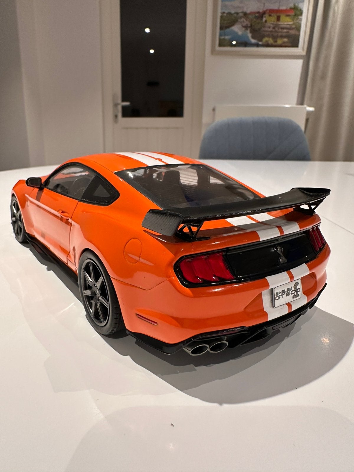 Ford Shelby GT 500 1/18 solido in doos, Ophalen, Zo goed als nieuw, Auto, Solido