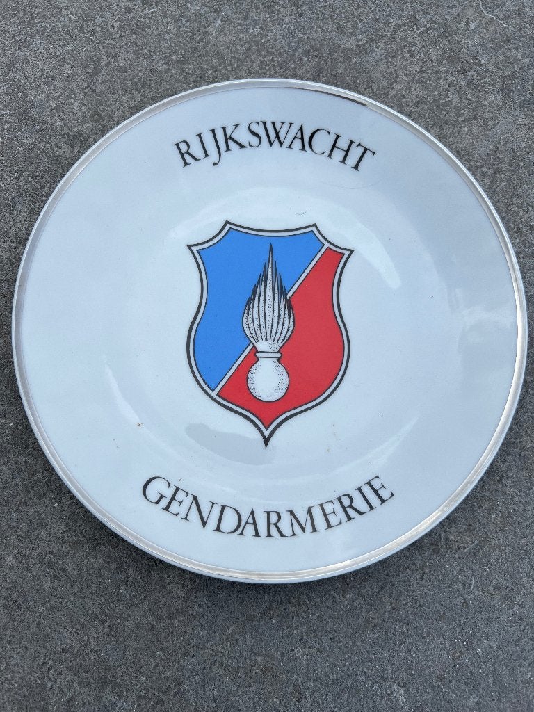 Assiette Gendarmerie Rijkswacht, Antiquités & Art, Enlèvement