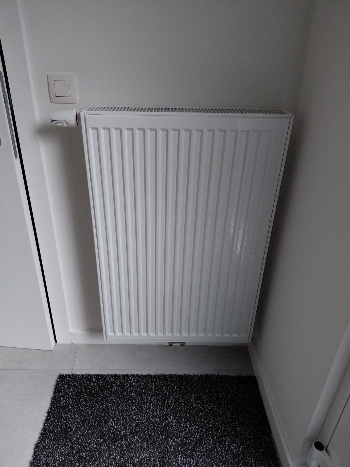 Radiator Desco uni 8. 60x90cm. Giacomini kraan. Zoals nieuw., Bricolage & Construction, Chauffage & Radiateurs, Enlèvement, Neuf