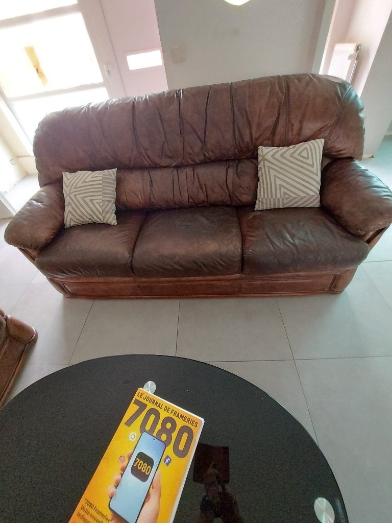 + + + salon cuir brun (divan + 2 fauteuils) en BE, Maison & Meubles, 75 à 100 cm, Banc droit, Enlèvement, Utilisé