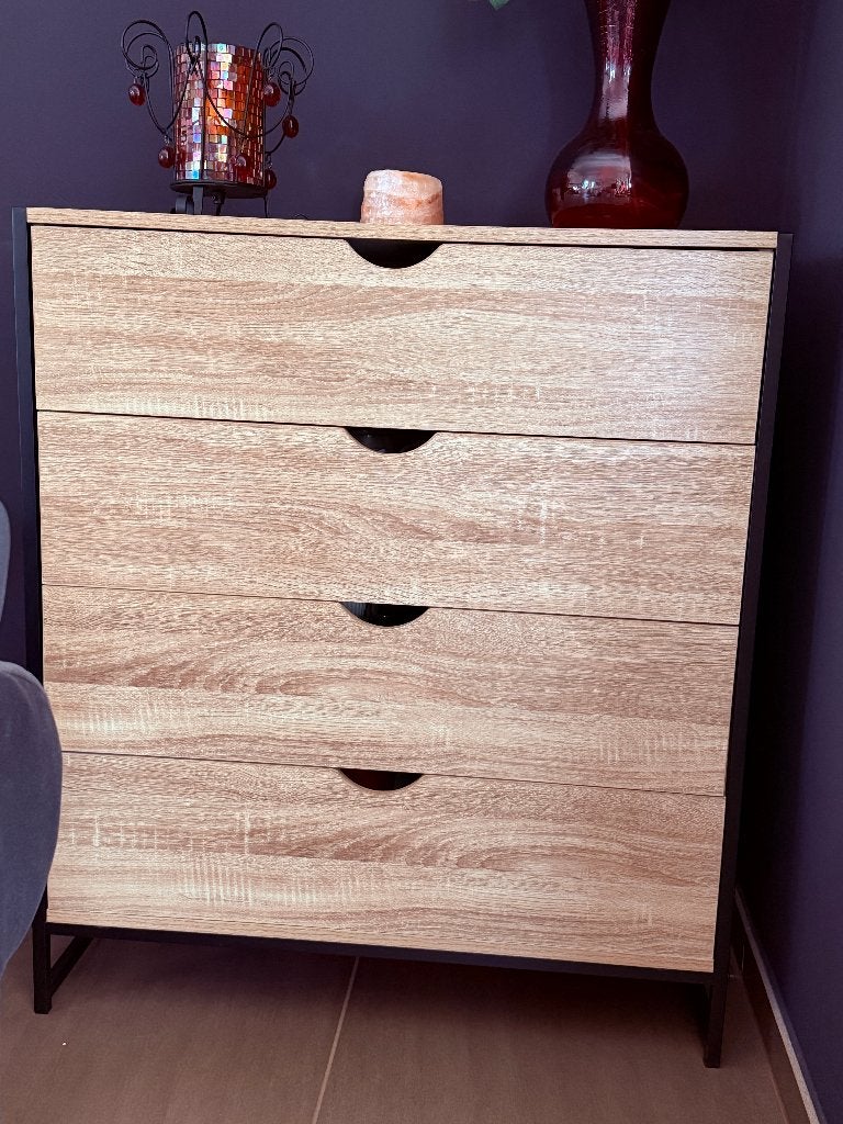 Belle commode 4 tiroirs, Maison & Meubles, 3 ou 4 tiroirs, Enlèvement, Comme neuf, Autres essences de bois