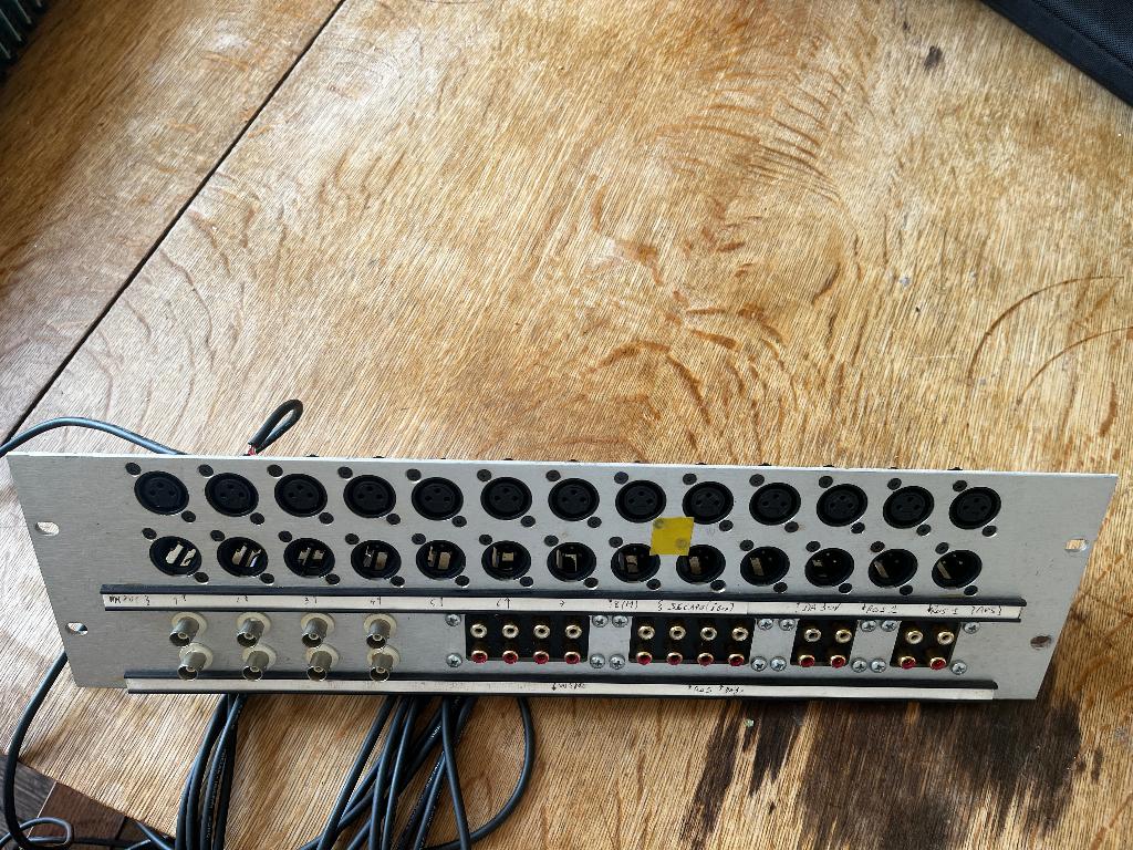 Patchbay, TV, Hi-fi & Vidéo, Appareils professionnels, Enlèvement ou Envoi, Utilisé