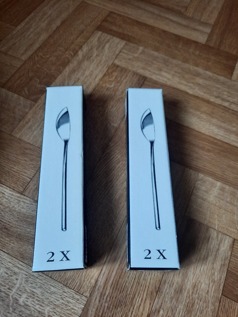 nieuwe doosjes bestekken sets 2 lepels enz.., Enlèvement ou Envoi, Neuf